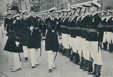 The King Opening The Navy Week v Portsmouthu, c1935, 1937.