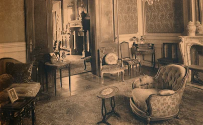 Kancelář ministrů na kubánském velvyslanectví v Bruselu, Belgie, 1927.