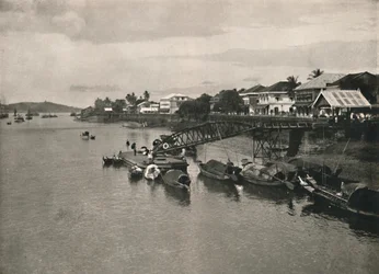 River Bank and Strand Road, Moulmein, 1900.