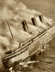 SS LAtlantique v plamenech, 1933, 1935.