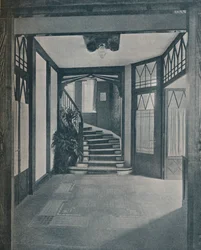 Podlaha a schodiště Behrensova domu, navržený Peterem Behrensem, 1901