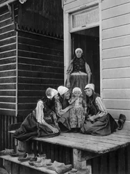 Pýcha rodiny, Marken, Nizozemsko, c1934