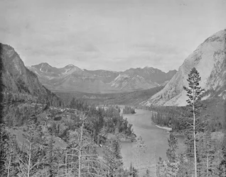 Údolí řeky Bow, Alberta, Kanada, c1897.
