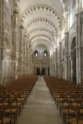 Vezelay Basilica Nave, Vezelay, Francie