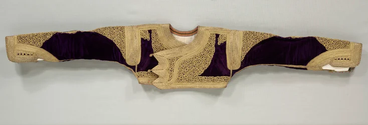 Dámská bunda, konec 19. století.