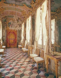 Galerie zrcadel s freskami od Lorenza de Ferrari, Palazzo Spinola, Janov, Itálie
