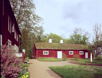 Dílna se zatravněnou střechou v domě Carla Linnaeuse, Hammarby, Uppsala, Švédsko foto