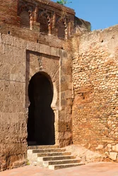 Niebla, provincie Huelva, Andalusie, jižní Španělsko. Puerta del Buey, neboli Brána Buvola, jeden ze vstupů přes hradby do města.