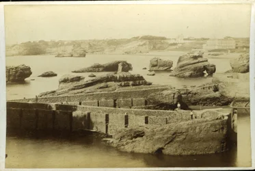 Francie, Aquitaine, Pyrenees-Atlantiques (64), Biarritz: Rozvoj rybářského přístavu