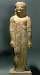 Kouros Dionysermos, řečtina, archaické období, cca 600 př. n. l. (kámen)