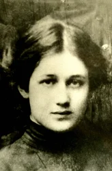 Portrét ruské básnířky Any Achmatovové (1889-1966).