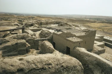 Turkmenistán. Ruiny Nisy. Seznam světového dědictví UNESCO, 2007