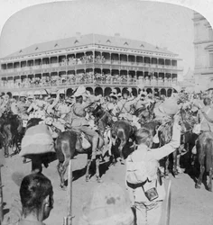 Polní maršál Lord Roberts a zaměstnanci povzbuzující královnu, Pretoria, Jižní Afrika, 5. června 1900.