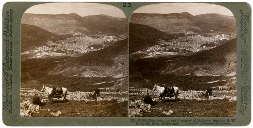 Shechem, jihozápadně od hory Ebal, Palestina, 1900.
