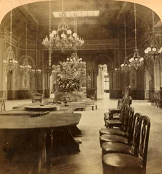 Slavný ruletový salon, kasino, Monte Carlo, Monako, 1897.