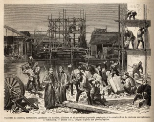 Staveniště pro evropský dům v Edo (Tokio), kde jsou zaměstnáni řezači kamene, terasáři, maltáři, platýři a tesaři. Rytina pro ilustraci plavby do Japonska od Aime Humberta, ministra Švýcarské konfederace, v letech 1863-18