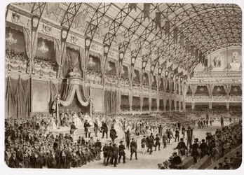 Cloture of the Universal Exposition - Distribuce cen v Palais de l