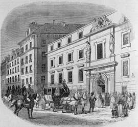 Hudební konzervatoř v rue du Faubourg Poissonniere v Paříži: vstup na koncert. Rytina z roku 1860