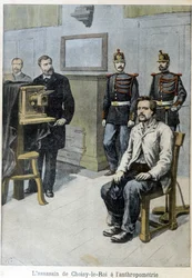 Vrah z Choisy-le-Roi při antropometrii (a pan Alphonse Bertillon) - v „Le Petit Journal“, květen 1899