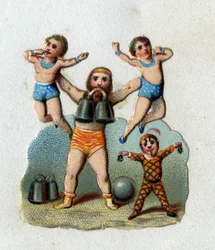 Cirkus: alterofil zvedá dva muže na délku paže, přičemž mezi zuby drží závaží, aby předvedl, co jeho svaly dokážou. Chromolitografie kolem roku 1890.