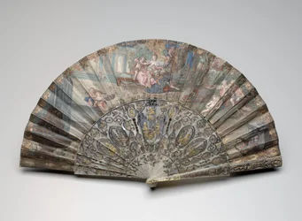 Skládací vějíř s "Rinaldo a Armida," podle Françoise Bouchera, kolem 1734-50 (kvaš a w/c na dvojitém pergamenu a papírovém listu, perleť, zlacení a vložené drahokamy)