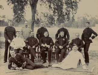 Desátníci ?C? Rota, 1. prapor Bedfordshire Regiment, circa 1890