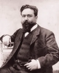 Portrét Isaaca Albenize (1860-1909), španělského pianisty a skladatele. Fotografie, 1886. Nadace Albeniz, Madrid.