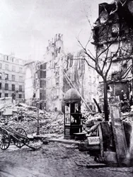 Velká díla Paříže: roh Rue Royal a Rue du Fbg St Antoine