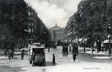 Pohled na Avenue de l
