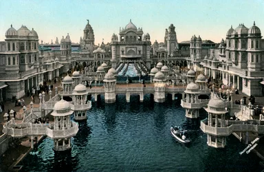 Čestný dvůr, Imperial International Exhibition, Londýn, 1909.