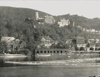 Zámek, Heidelberg, Německo, 1895.