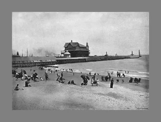 Molo, Lowestoft, c1900