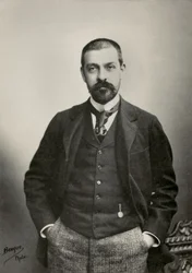 Portrét spisovatele Maurice Desvallierese (foto)