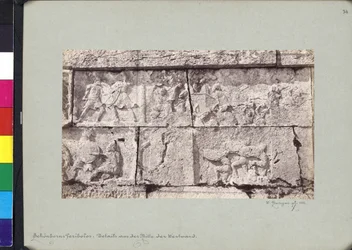Detail vlysu z Heroonu v Tryse