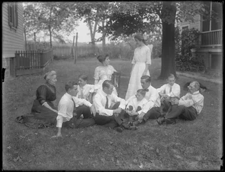 Rodina McGovern, Creston Avenue, Bronx, kolem roku 1911