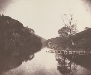 Molo u jezera Loch Katrine, scéna z „Paní jezera“