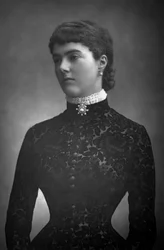 Georgiana, hraběnka z Dudley, 1890.