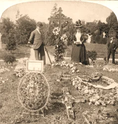 Hrob Charlese Stewarta Parnella, největšího vůdce Irska, Dublin, 1896.