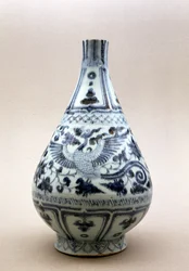 Modrá a bílá váza, dynastie Yuan (1206-1368) (keramika)