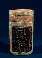 Mayská pohřební loď z Tikalu, Peten, Guatemala, klasické období, cca 300-900 n. l. (keramika)