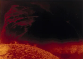 Sluneční erupce ve světle helia 3, vyfotografována ze Skylabu